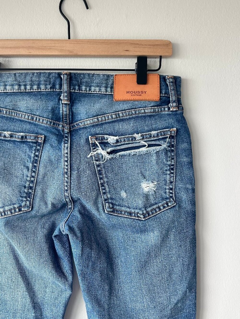 Moussy Vintage Sundance Skinny Jeans 28 Distressed Made in Japan Premium Denim - Picture 4 of 9